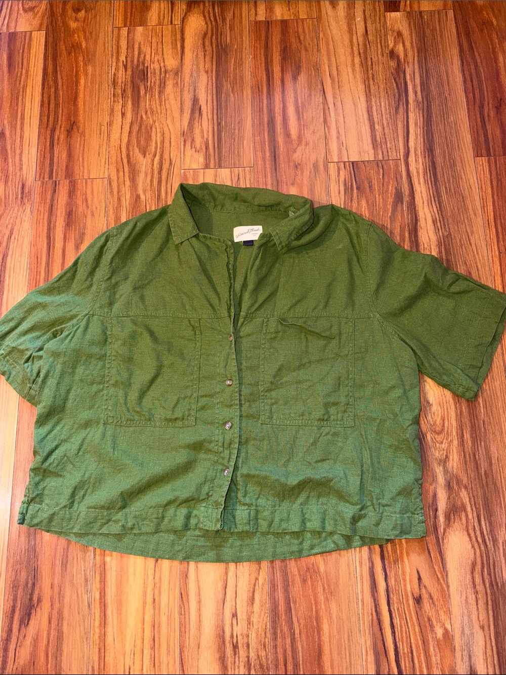 Universal Thread Lime Green Button-Up Shirt